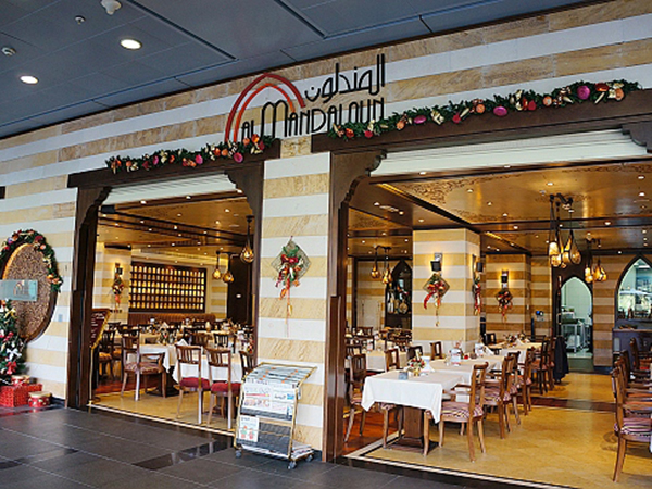 123 10 مطاعم حلوة في دبي - الرفاهية والمتعة في افخم رستورا عبدون وقار
